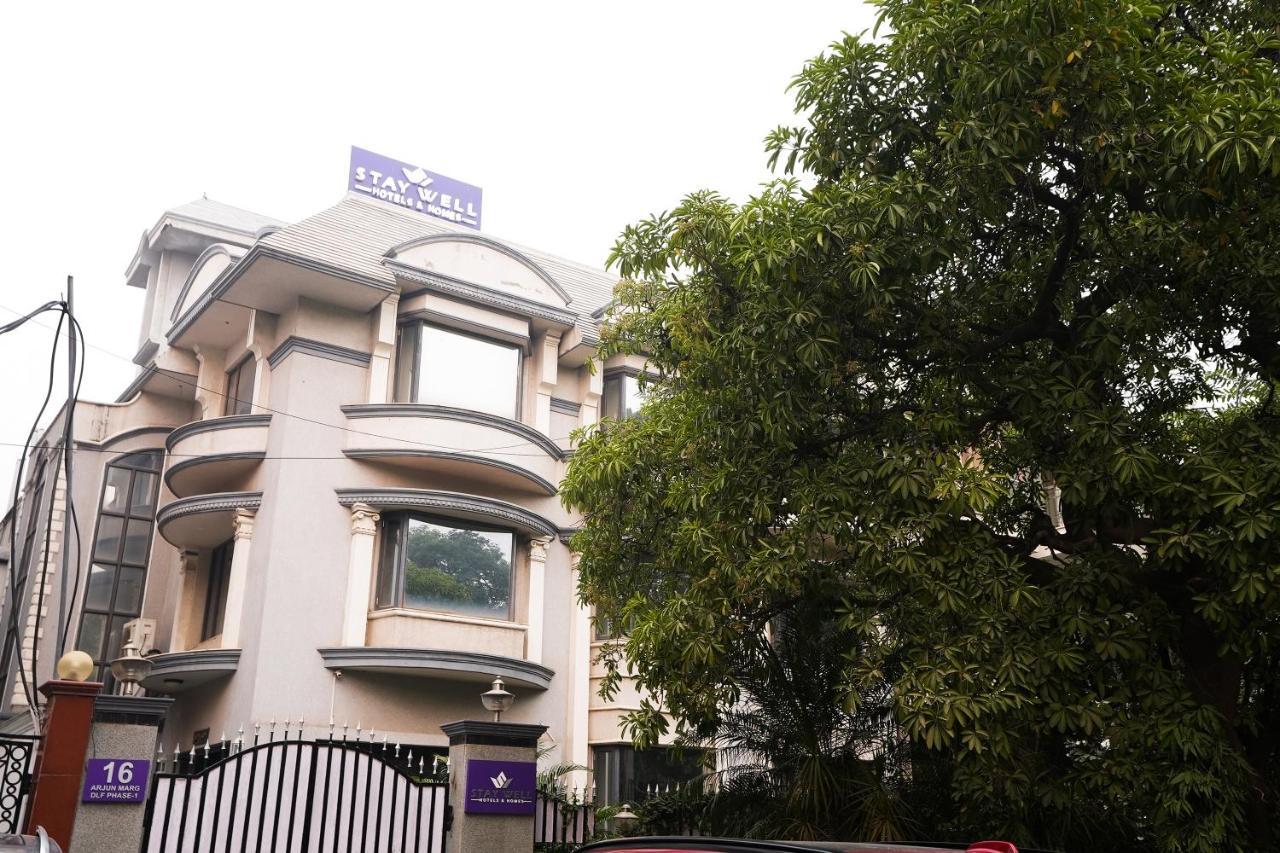 Stay Well Hotels & Homes Gurgaon Bagian luar foto