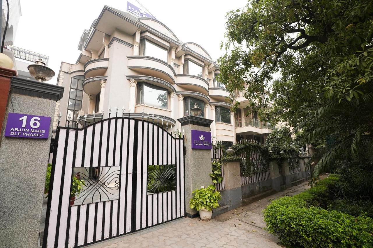 Stay Well Hotels & Homes Gurgaon Bagian luar foto